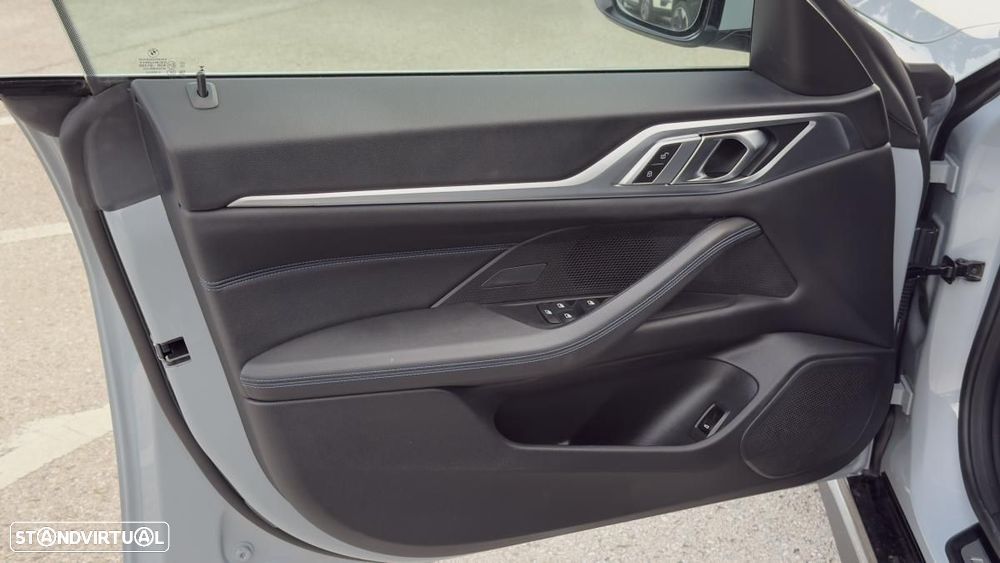 BMW i4 eDrive40 - 25