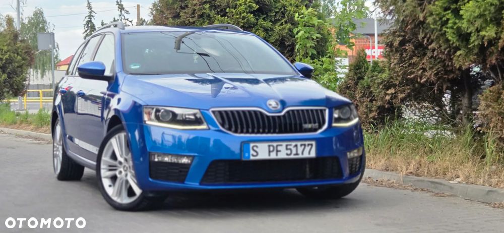 Skoda Octavia 2.0 TDI DSG RS - 3