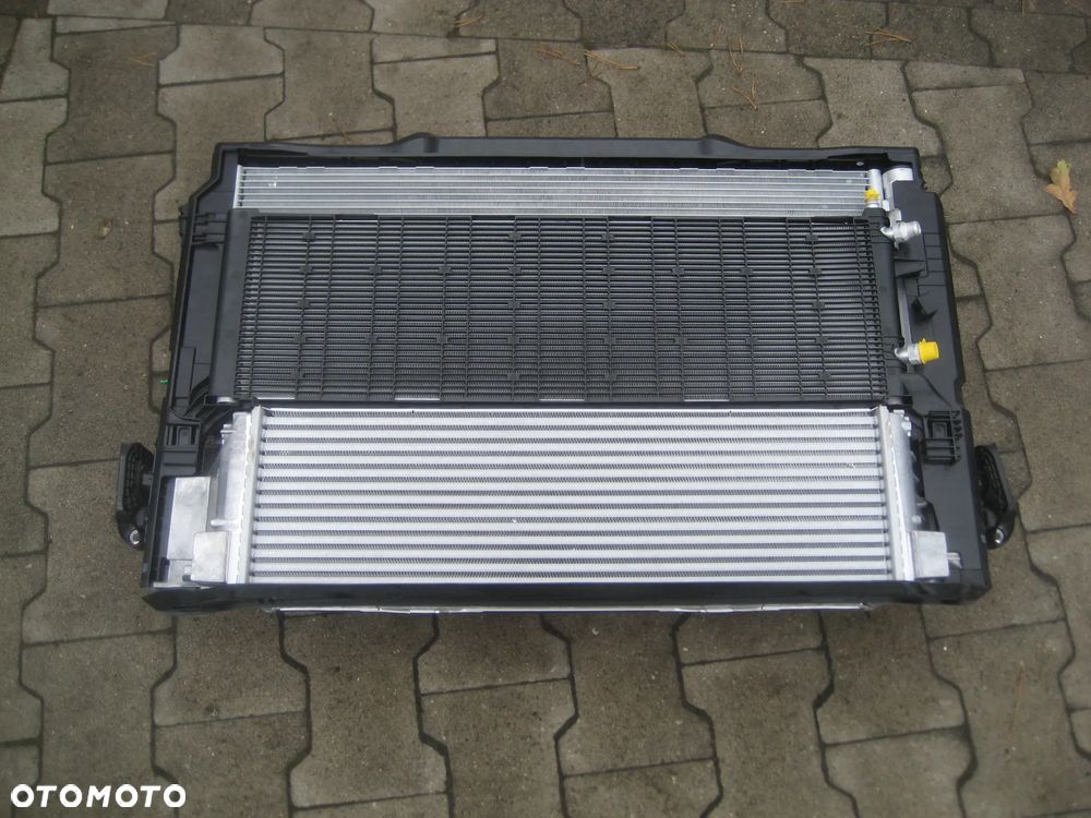 bmw 2 u06 x1 u11 f70 mini f65 22-26r benzyna chłodnica wody wentylator 5a7ee95 1999 5yy1380b 4a10605 wersja usa - 11