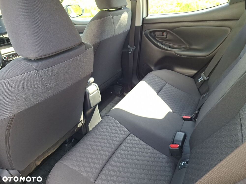 Toyota Yaris Hybrid 1.5 Comfort - 18