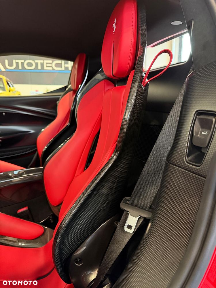 Ferrari 296 GTB - 14