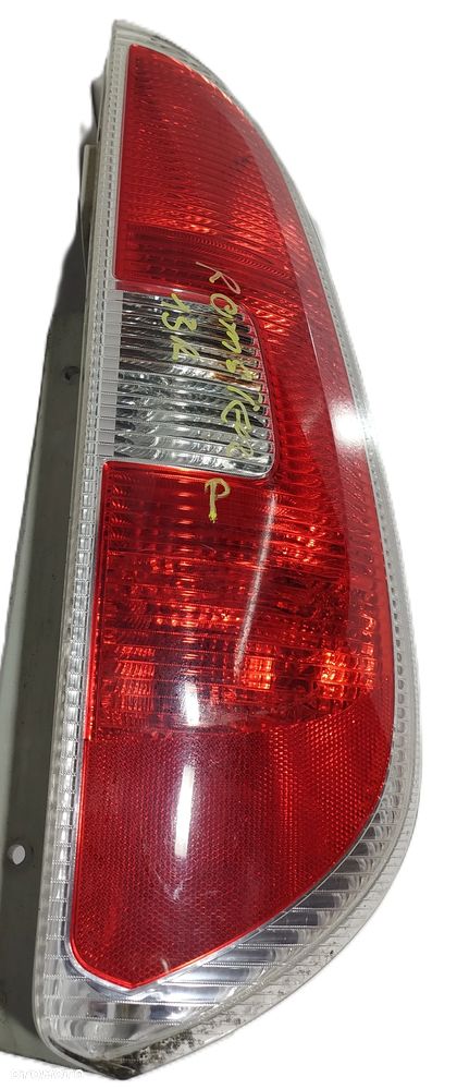 LAMPA PRAWA TYŁ TYLNA SKODA ROOMSTER LIFT 06-15 - 1