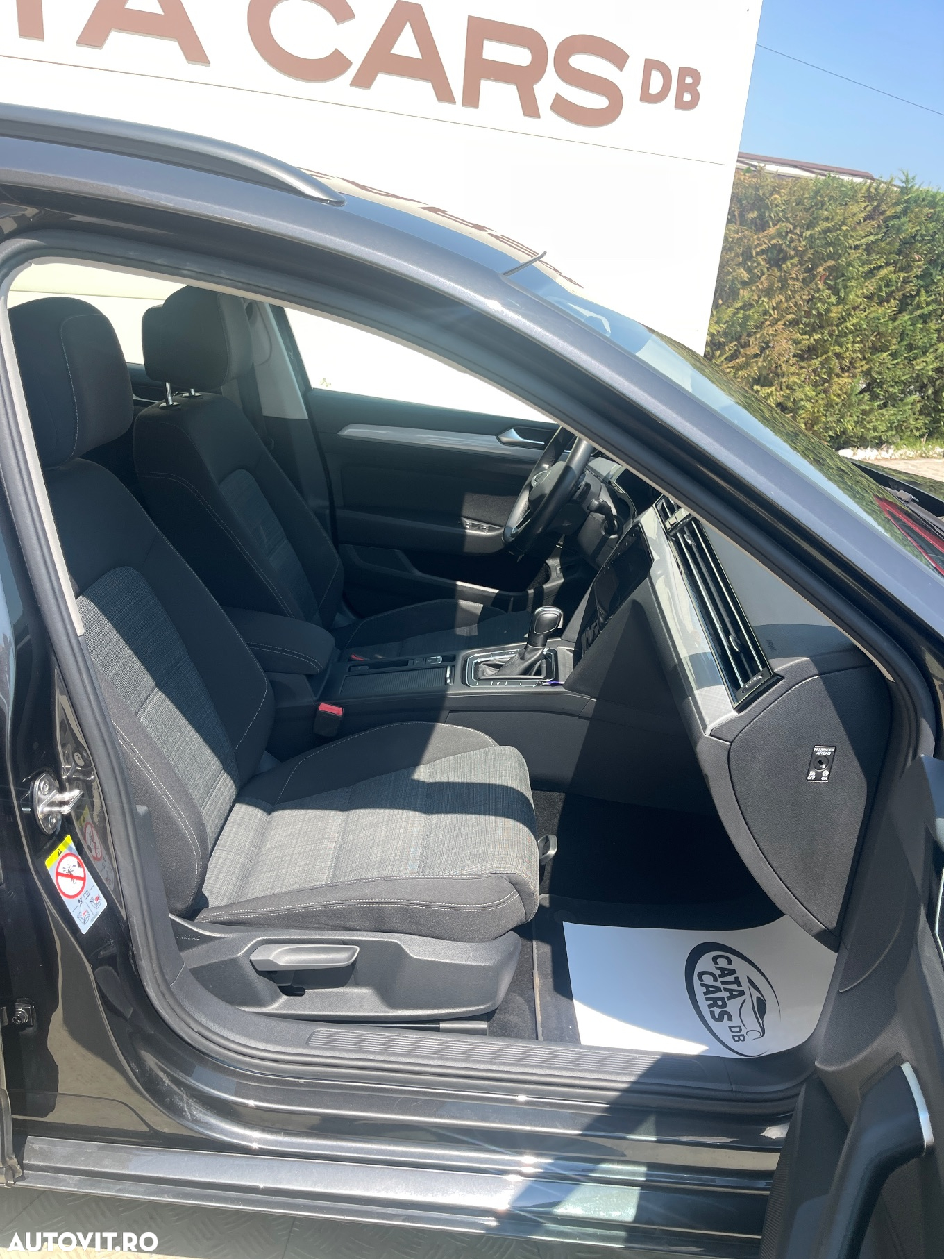 Volkswagen Passat - 23