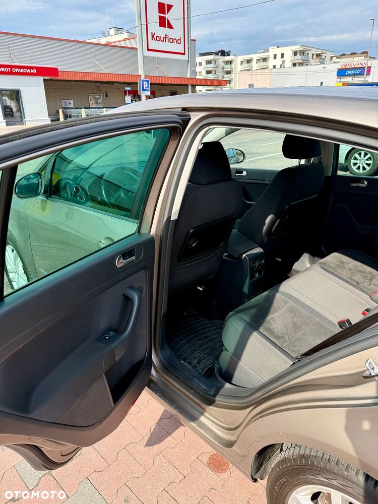 Volkswagen Golf Plus 1.4 TSI Highline DSG - 11