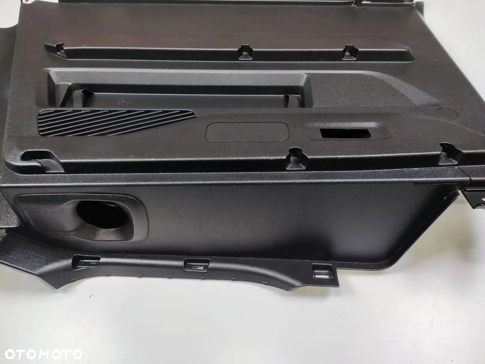 TOYOTA PROCA CITY od 2017 r Boczek Bagażnika Lewy - 2