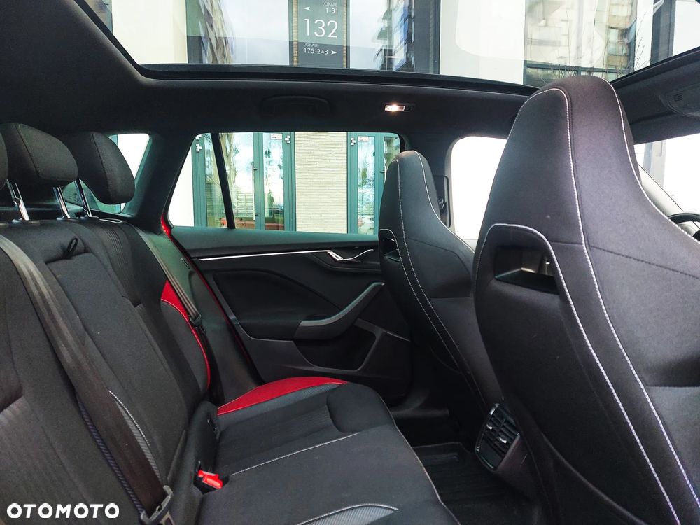 Skoda Kamiq 1.5 TSI Monte Carlo - 23