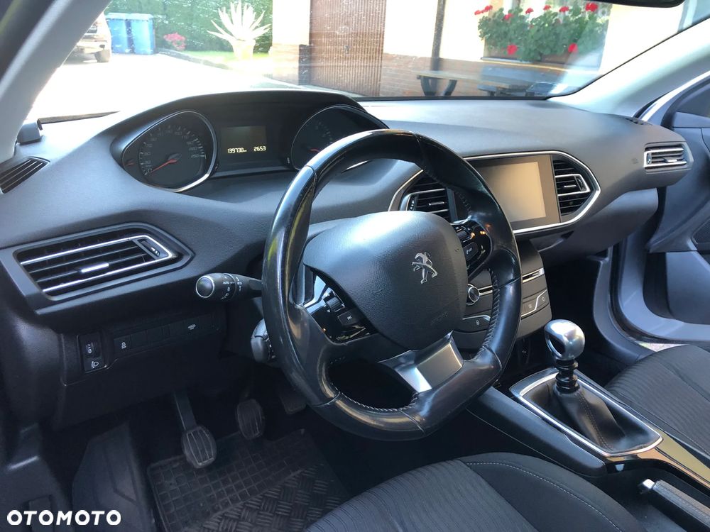 Peugeot 308 1.6 THP Active - 4