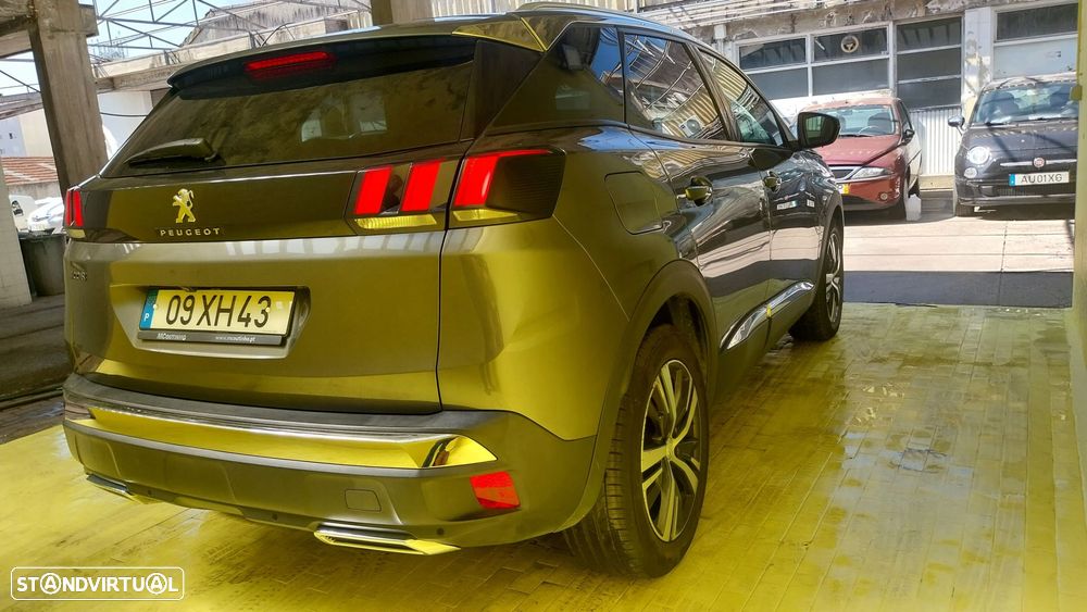 Peugeot 3008 1.5 BlueHDi Allure - 19