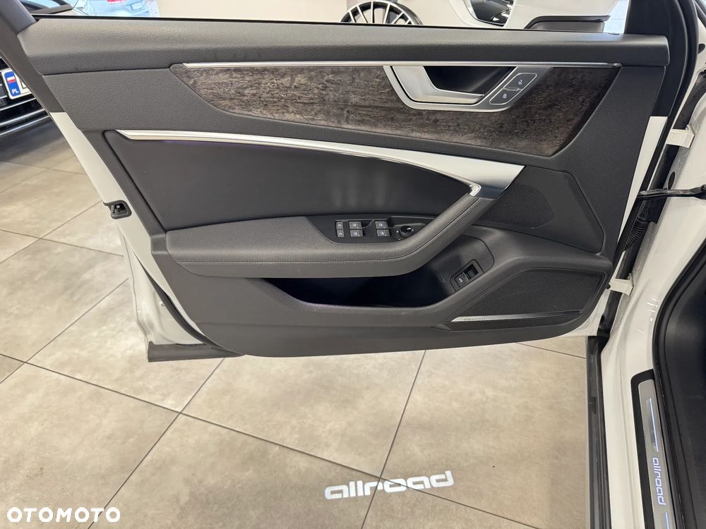 Audi A6 Allroad - 12