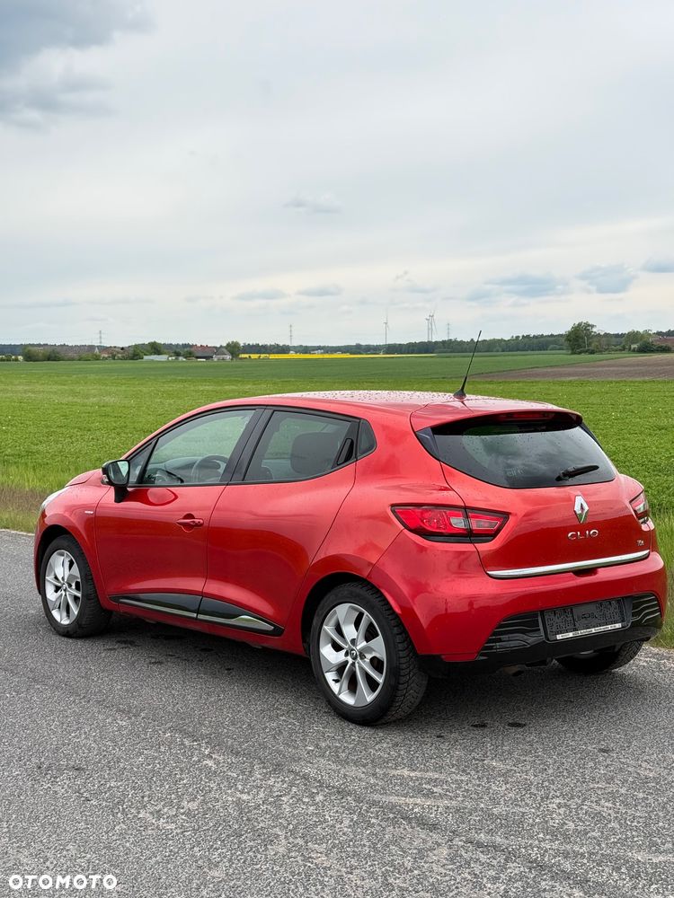 Renault Clio TCe 90 Luxe - 5