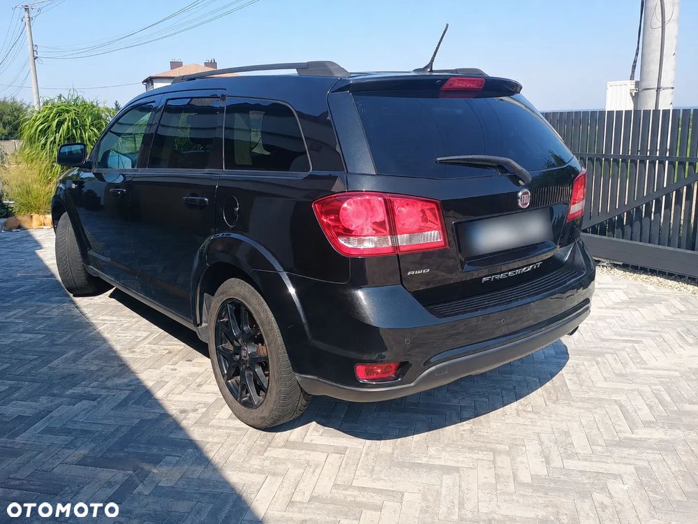 Fiat Freemont 2.0 Multijet Black Code AWD - 13