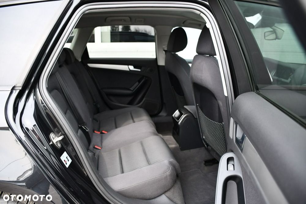 Audi A4 Avant 2.0 TDI - 32