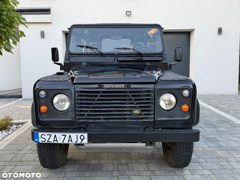 Land Rover Defender - 3