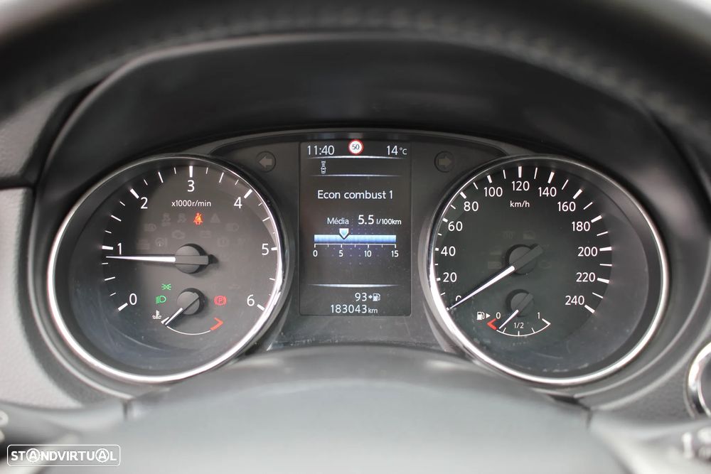 Nissan Qashqai 1.5 dCi N-Connecta - 22