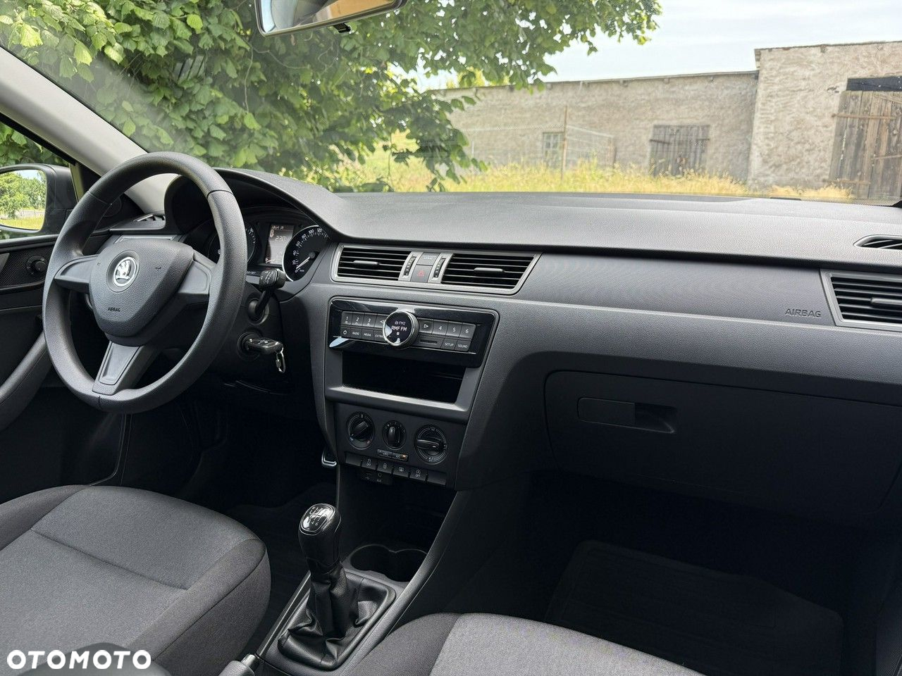 Skoda RAPID - 19