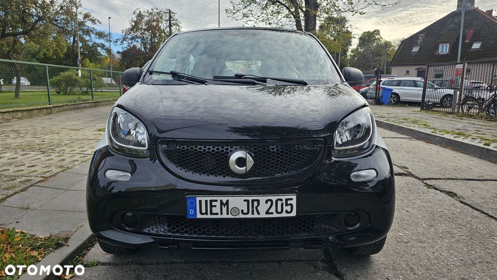 Smart Forfour 2015 photo 2