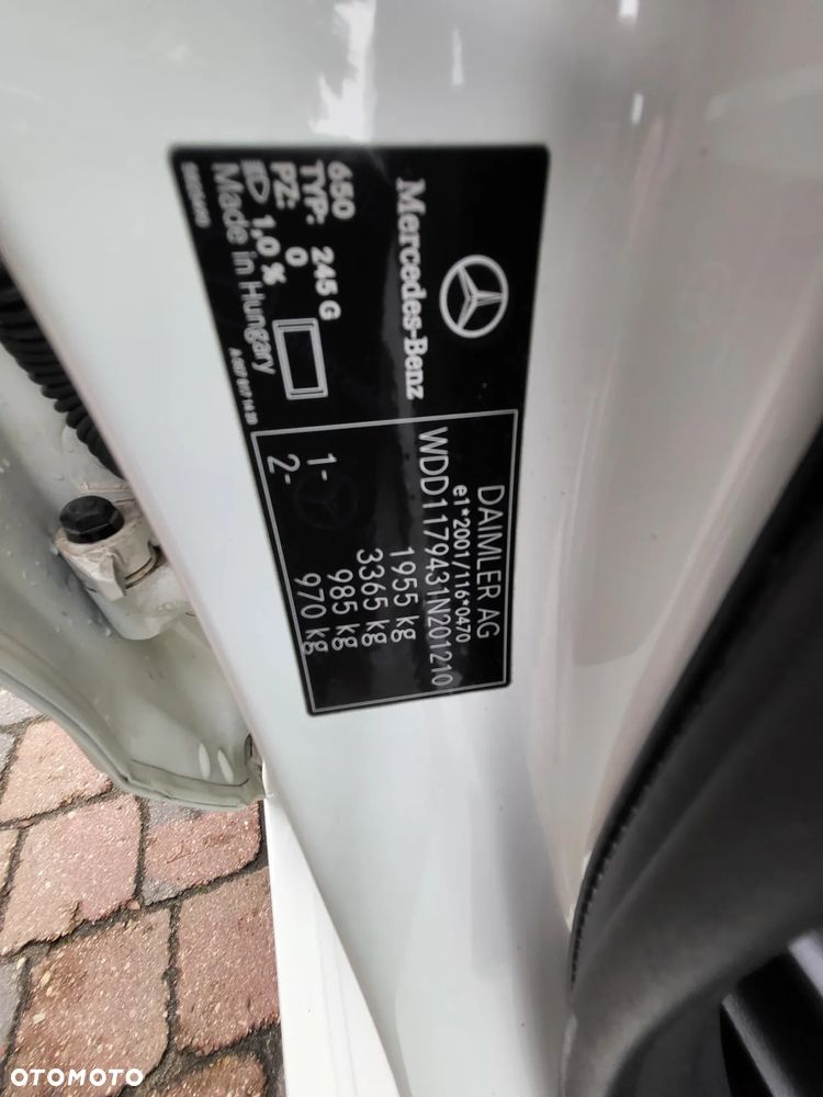 Mercedes-Benz CLA 200 - 24