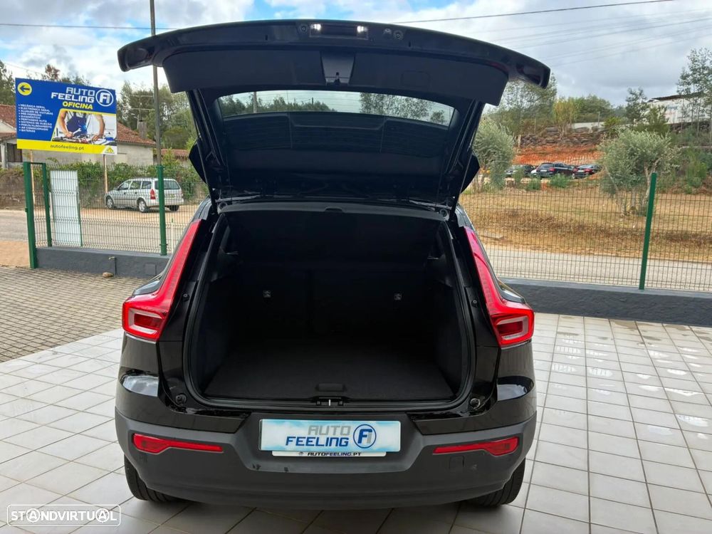 Volvo XC 40 1.5 T2 Momentum Plus Geartronic - 38