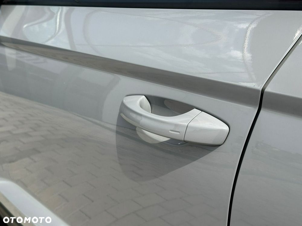 Skoda Karoq 2.0 TDI SCR 4x2 Style - 29