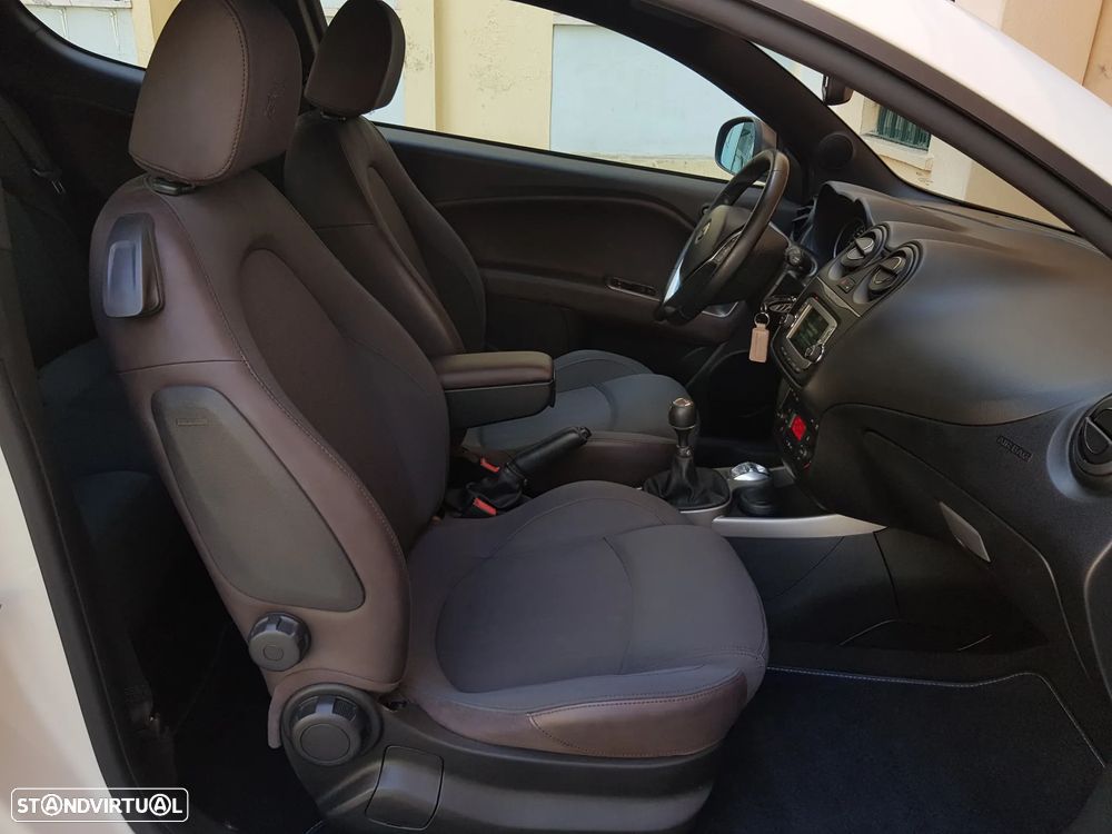 Alfa Romeo MiTo 1.3 JTD Progression S&S - 36