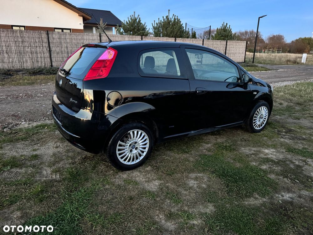 Fiat Grande Punto 1.2 8V Go - 10