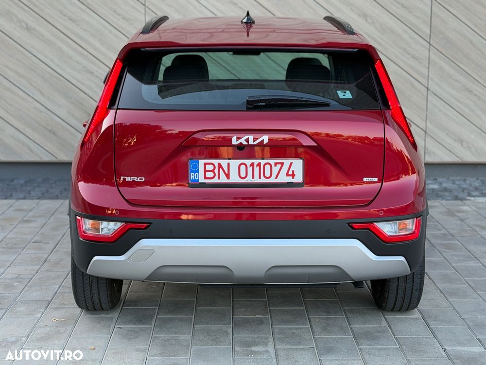 Kia Niro 1.6 GDI HEV 2WD OPF Aut. Core - 25