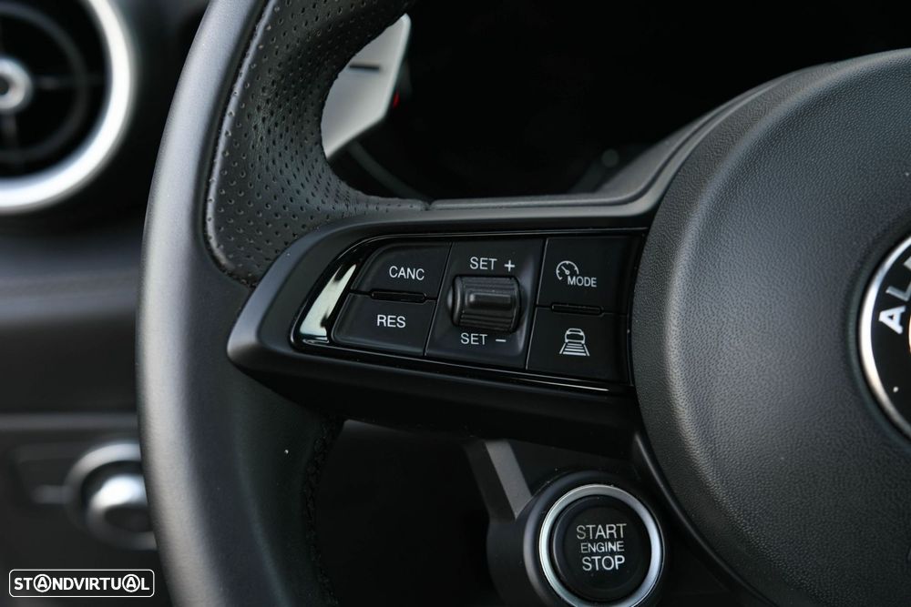 Alfa Romeo Tonale 1.5 Hybrid Edizione Speciale - 18