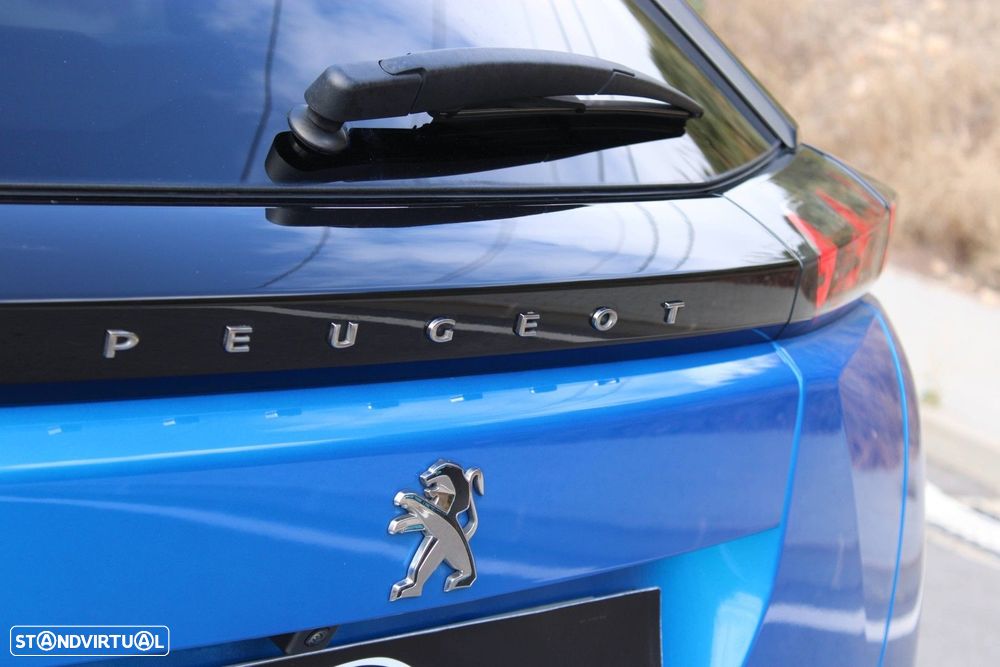Peugeot e-2008 GT Pack - 21