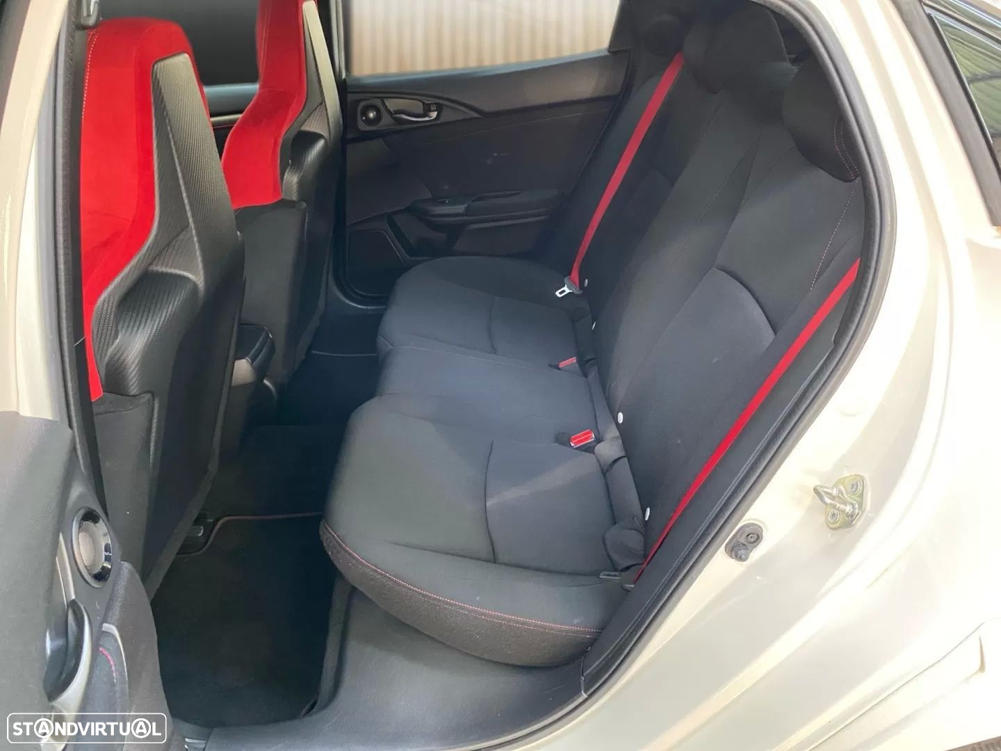 Honda Civic 2.0 i-VTEC Type-R - 17