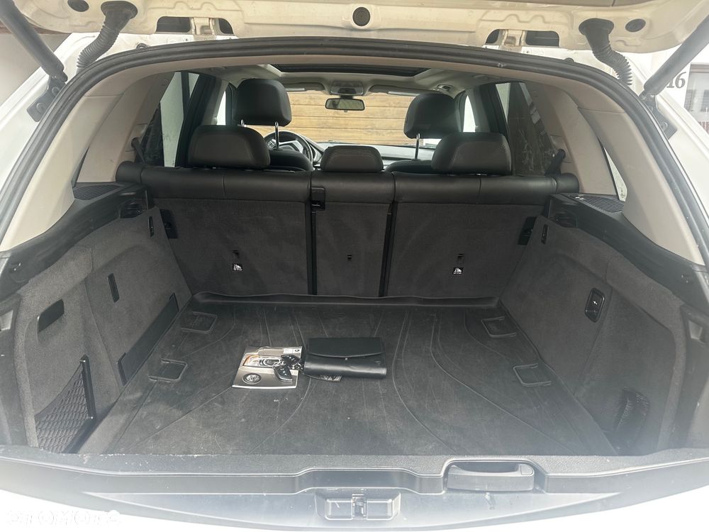 BMW X5 xDrive35i - 7