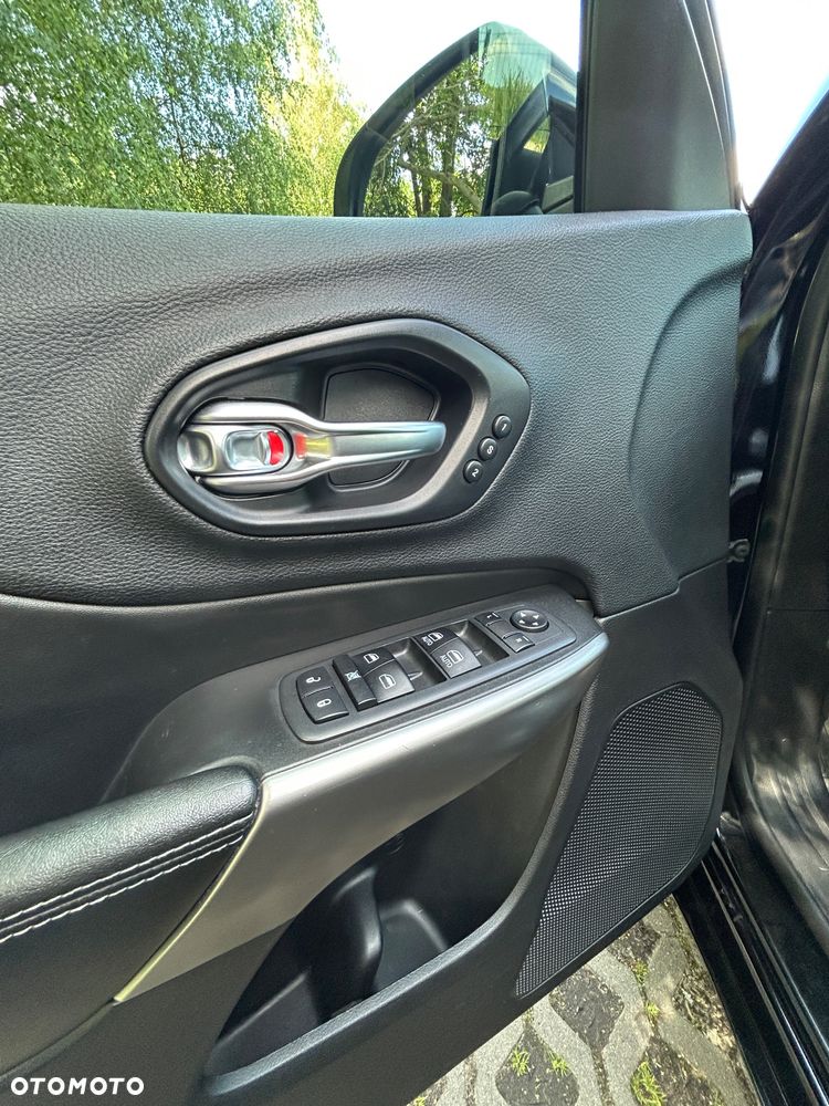 Jeep Cherokee 3.2 V6 Active Drive I Overland - 12