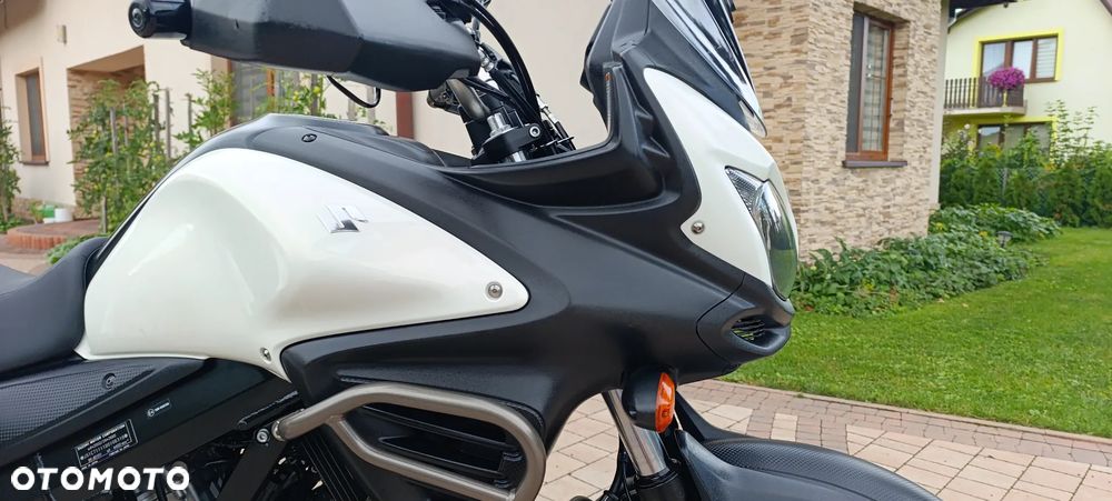 Suzuki V-STROM - 30