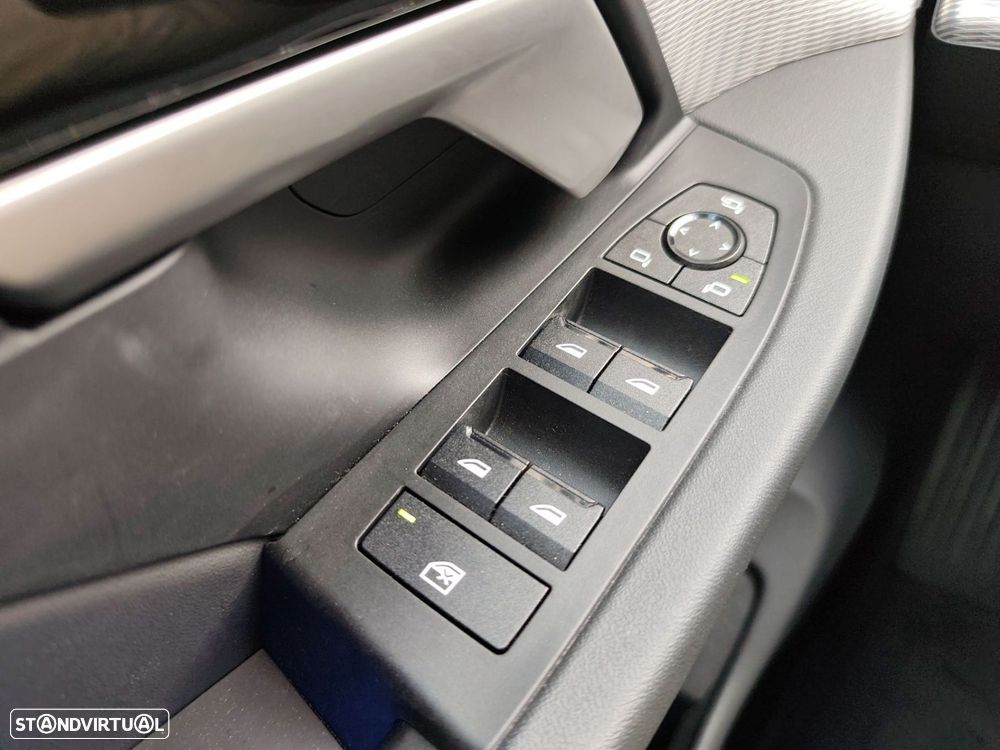 BMW 520 d Pack Desportivo M - 24