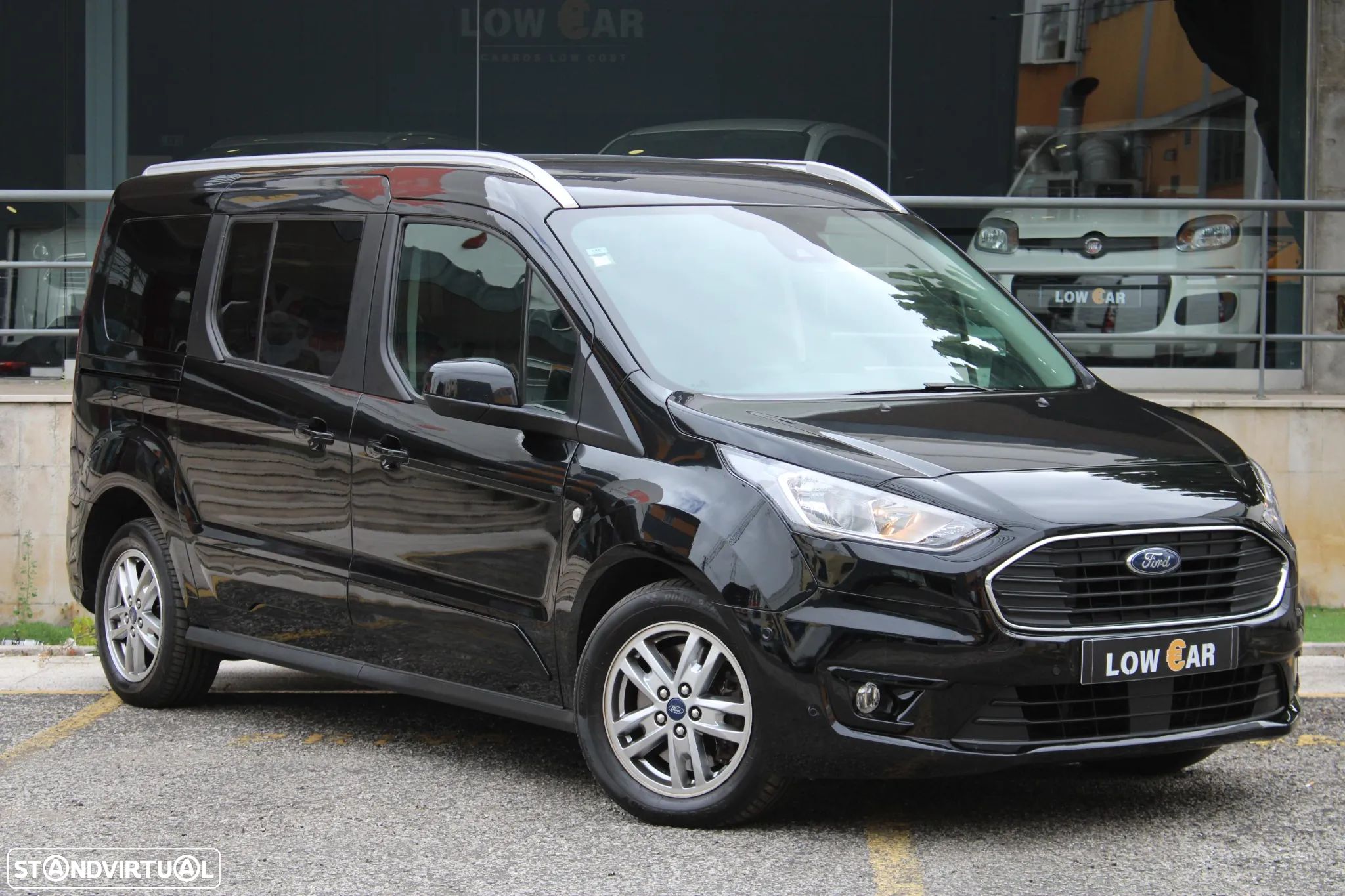 Ford Tourneo Connect Grand 1.5 TDCi Titanium - 1