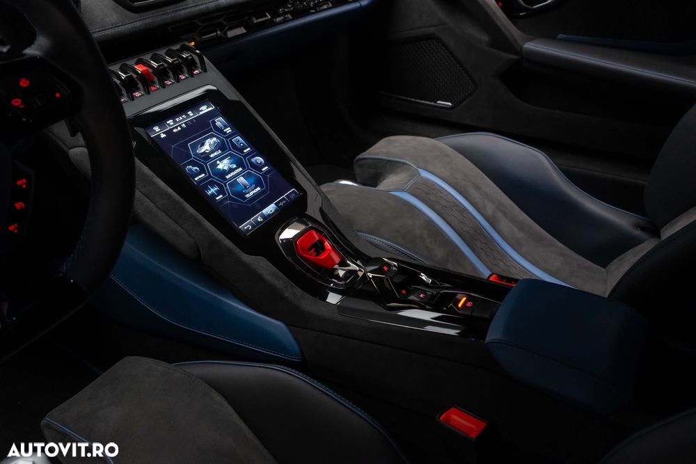 Lamborghini Huracan - 35