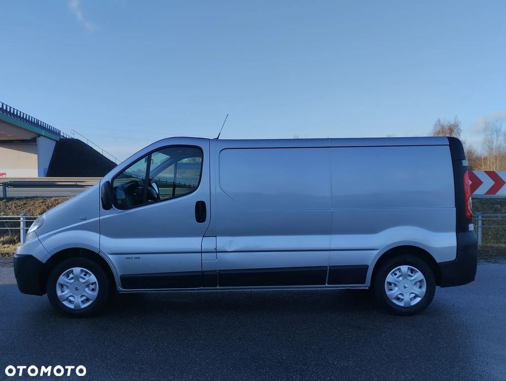 Renault Trafic - 26