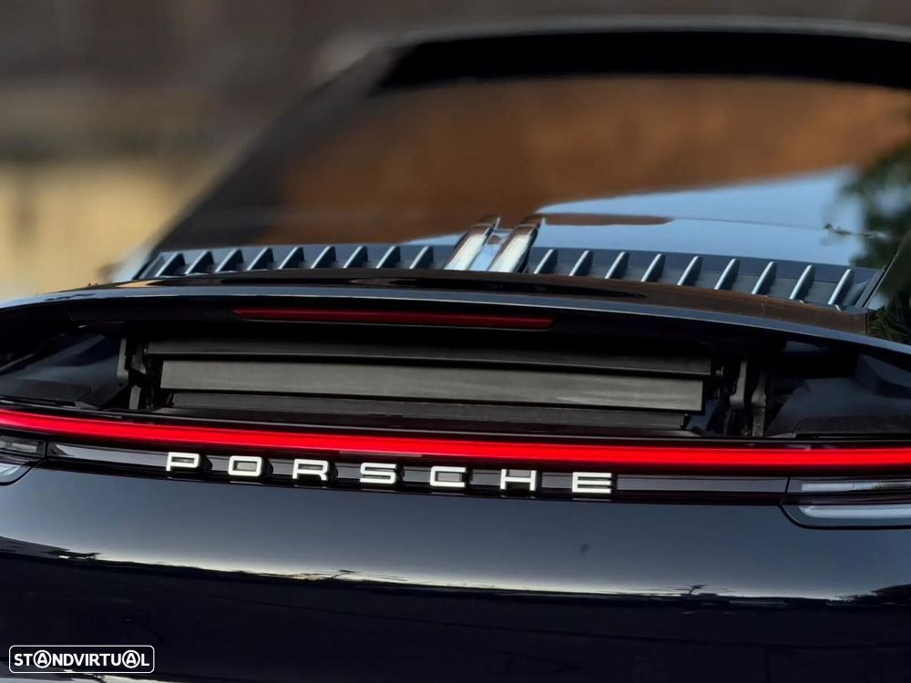 Porsche 911 (992) Carrera 4 PDK - 38