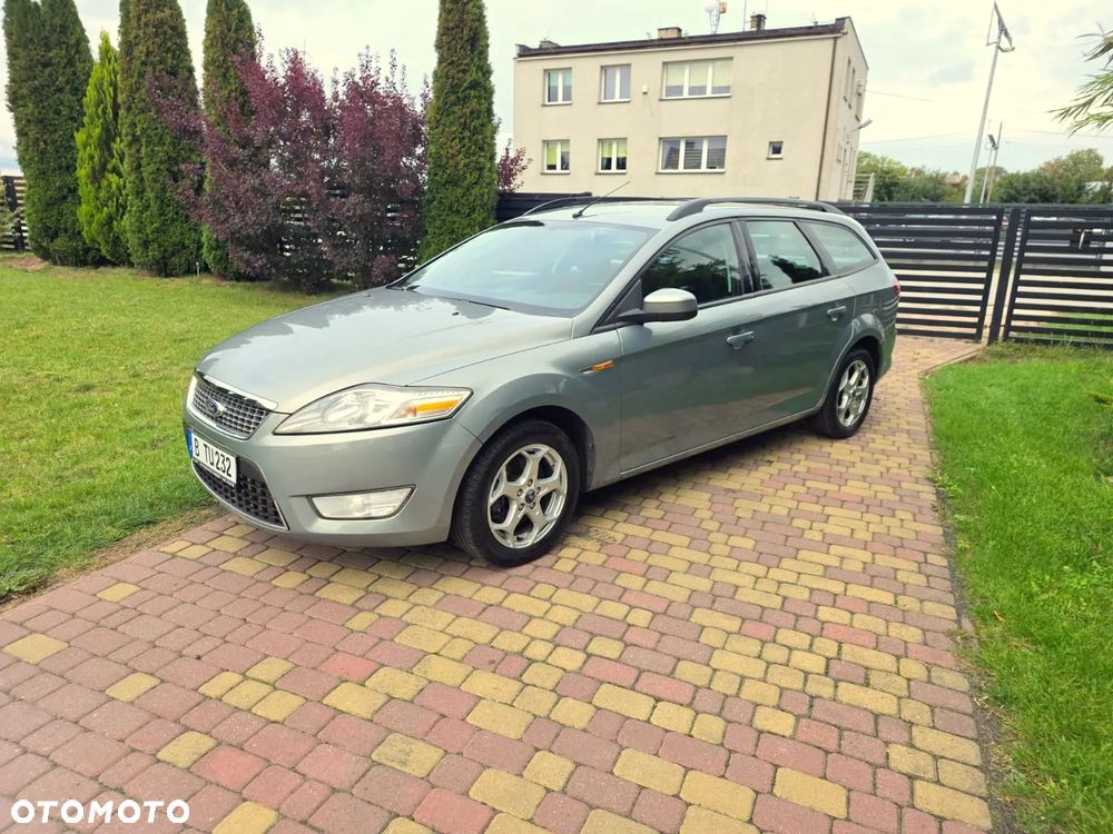 Ford Mondeo 1.6 Gold X - 24
