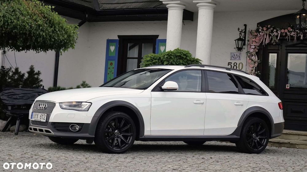 Audi A4 Allroad - 11