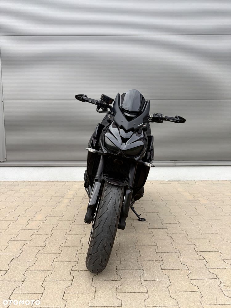 Kawasaki Z - 6