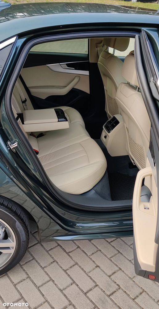 Audi A4 Limousine 2.0 TFSI quattro S tronic design - 24