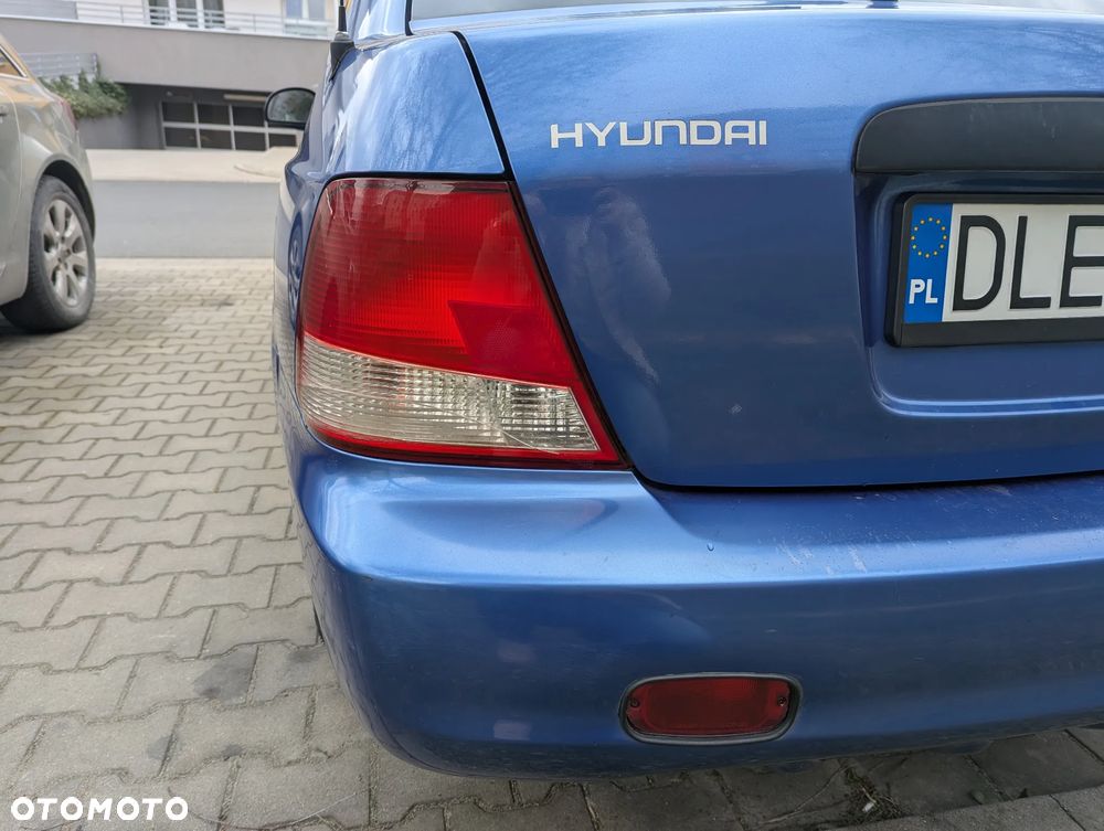 Hyundai Accent 1.5 Comfort - 26