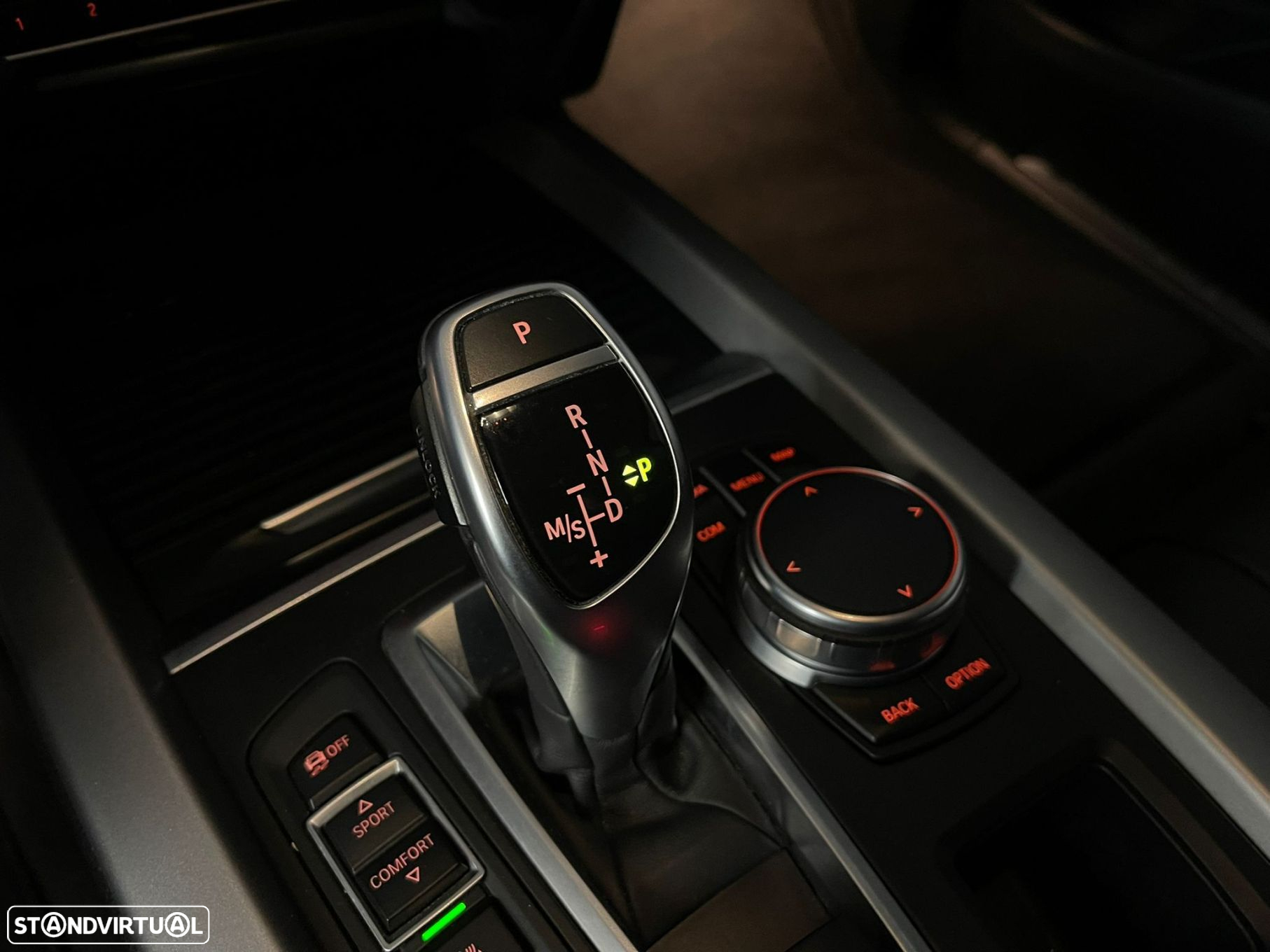 BMW X5 25 d sDrive Comfort 7L - 40