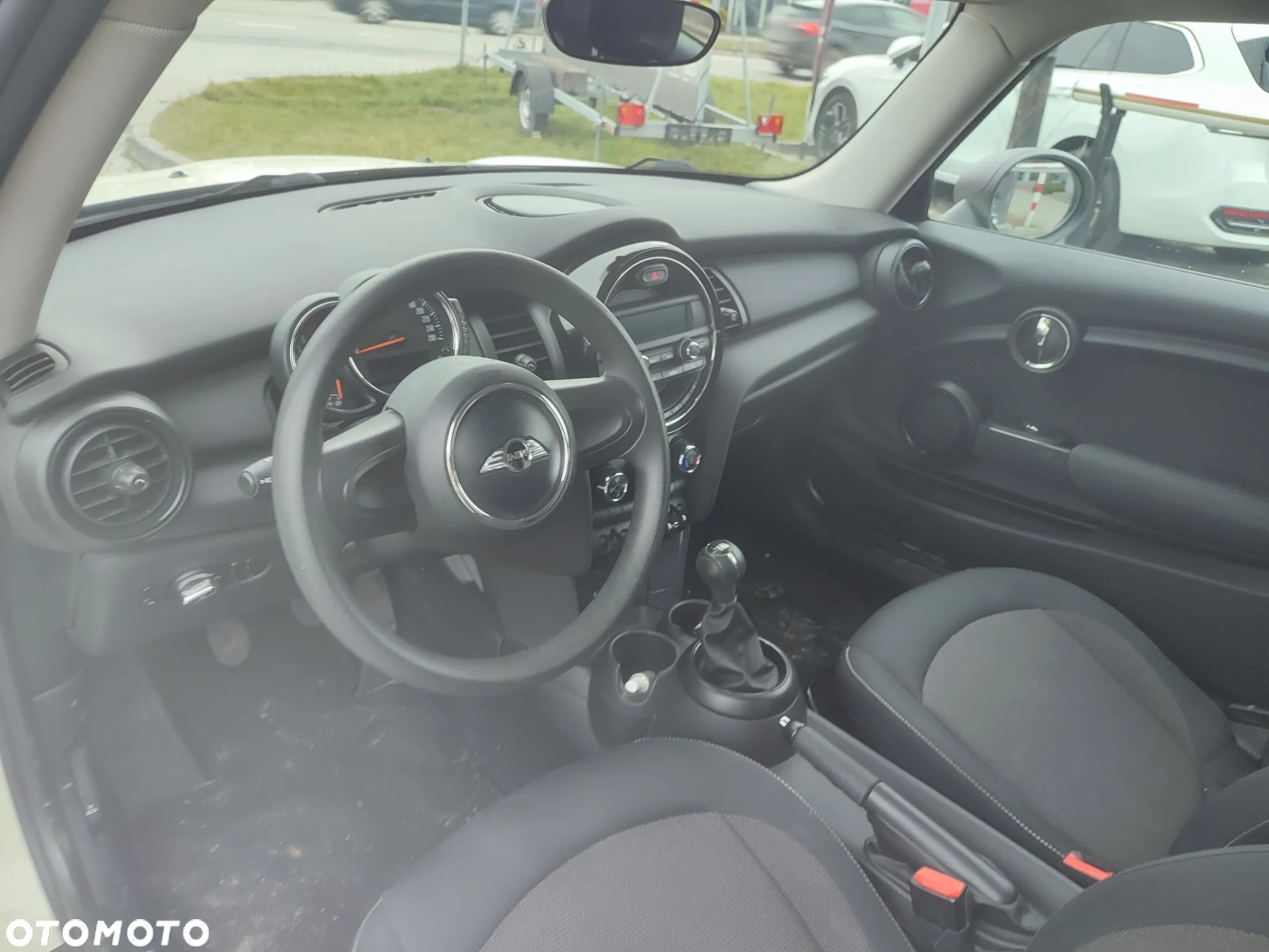 MINI ONE Standard - 7