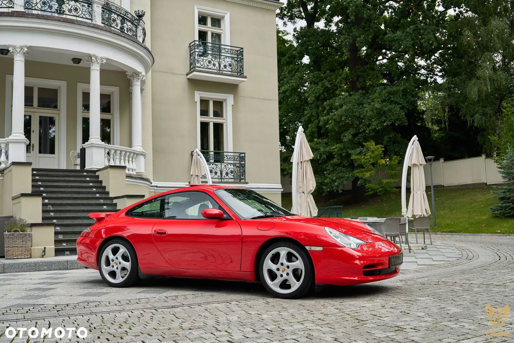 Porsche 911 Carrera - 9