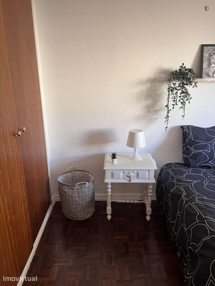 Quarto - localizado em Sacavém Lisbon - Grande imagem: 3/18