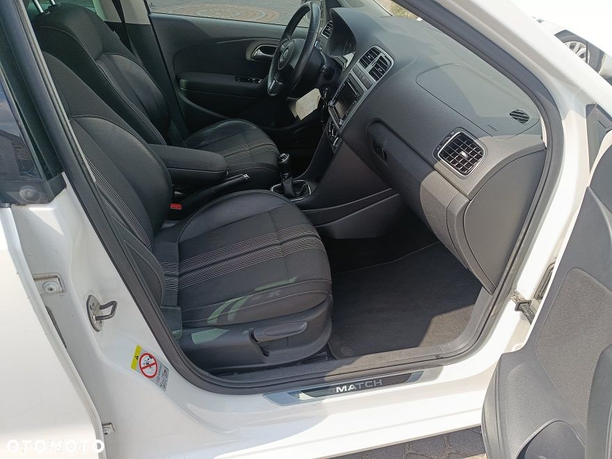 Volkswagen Polo 1.6 TDI MATCH - 10
