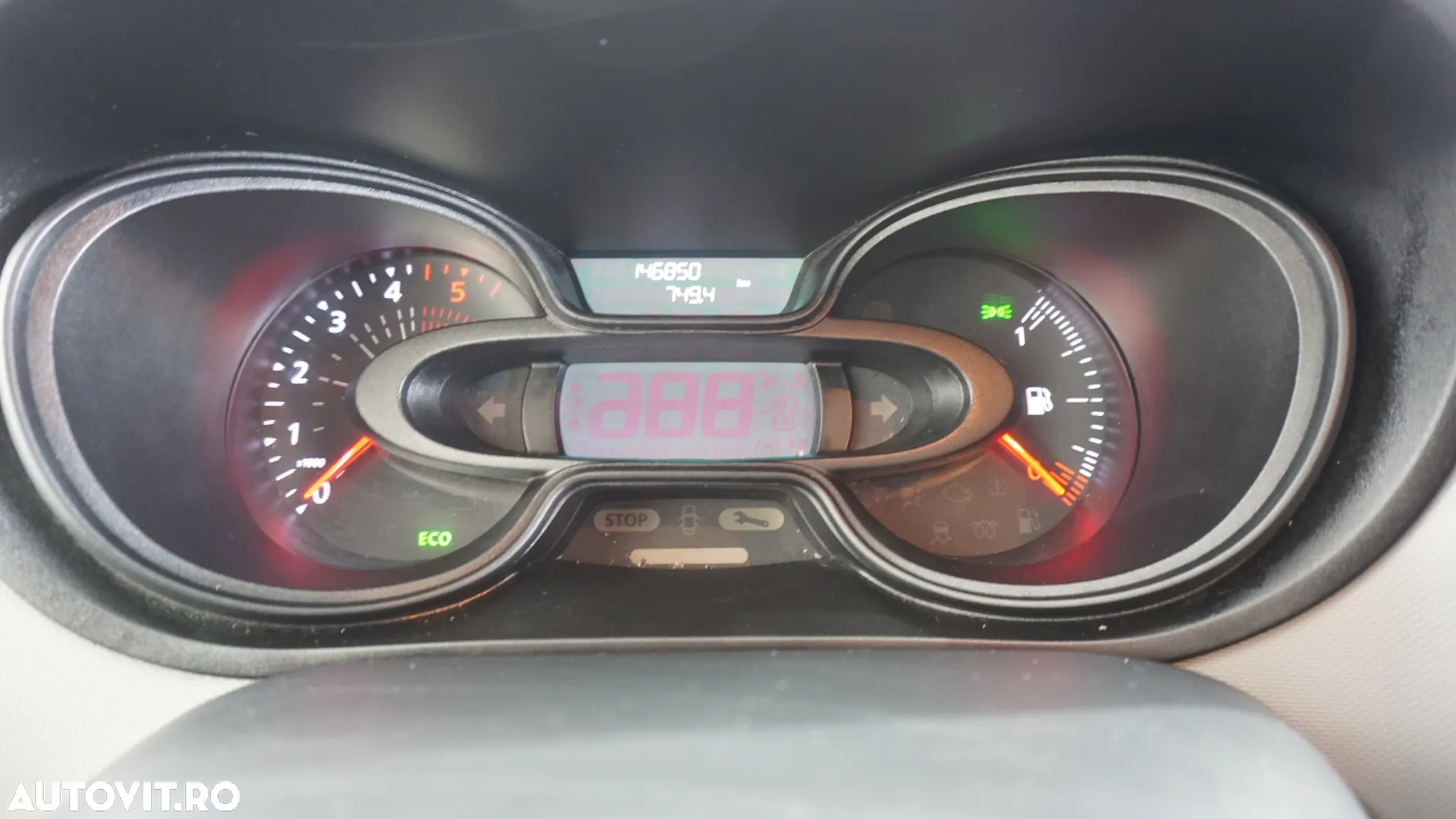 Renault Trafic - 15
