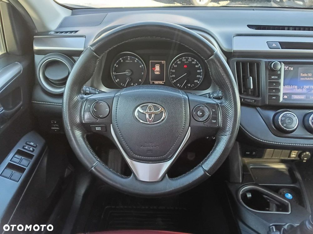 Toyota RAV4 - 21