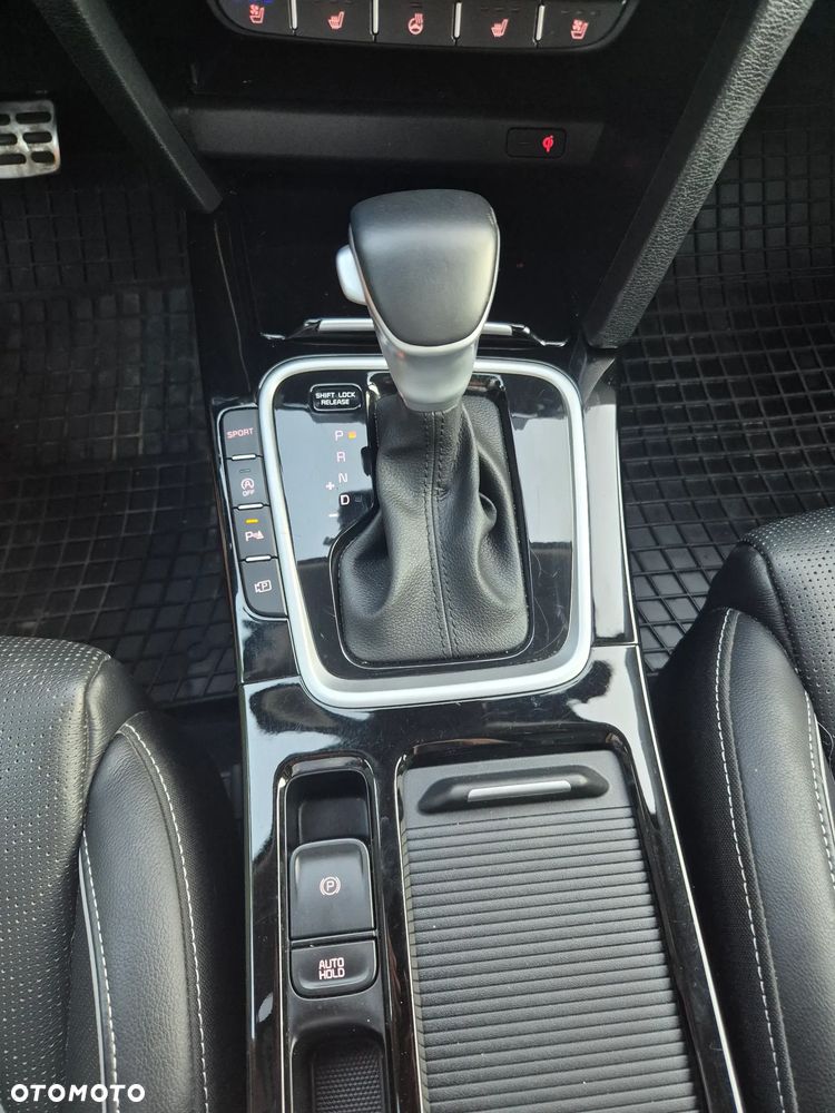 Kia XCeed 1.5 T-GDI L Business Line DCT - 11